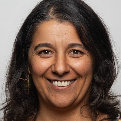 Paula Santos